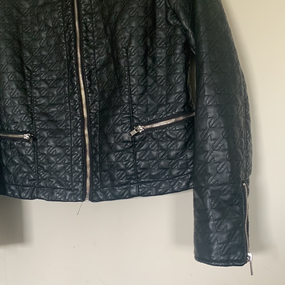 Baccini Quilted Black Jacket - image 5